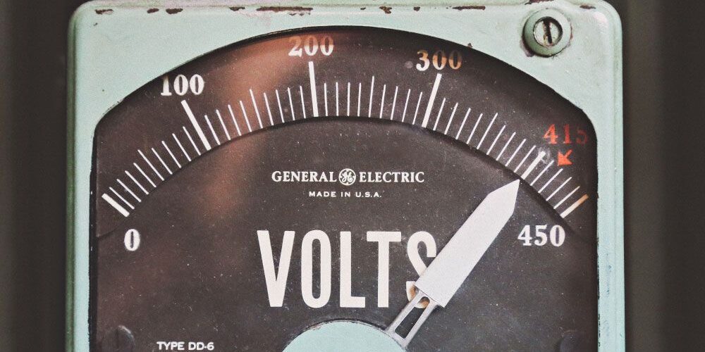 Analog Voltmeter 1